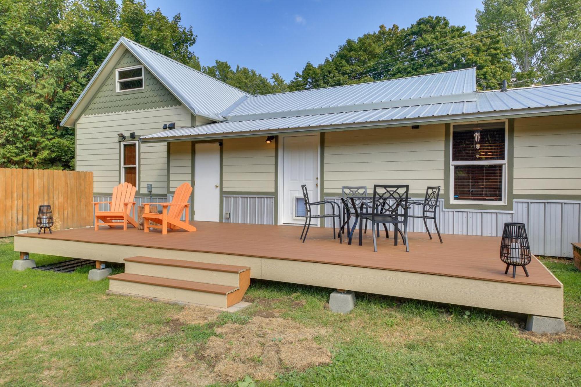 Downtown Bonners Ferry Home With Covered Porch! ภายนอก รูปภาพ